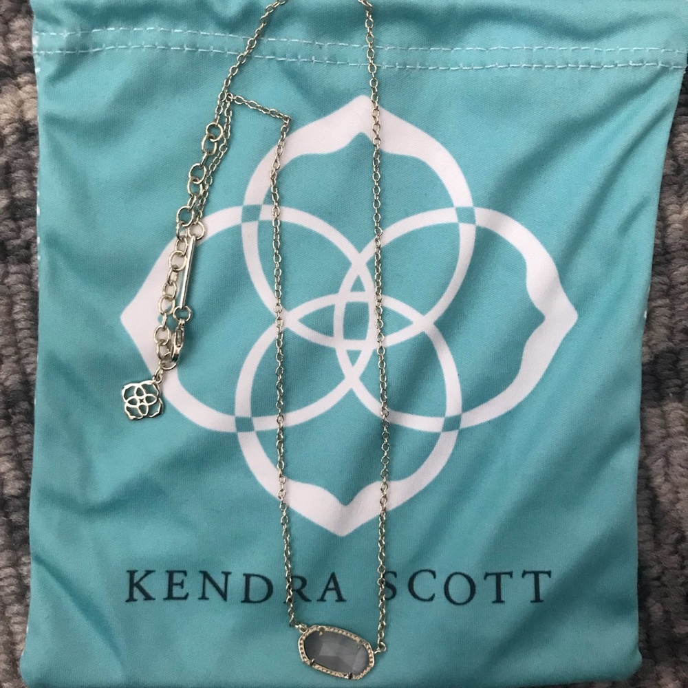 Kendra Scott Elisa Pendant